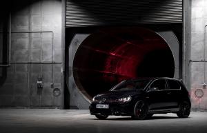 Volkswagen Golf GTI Clubsport Edition 40 3-Door 2016 года (UK)